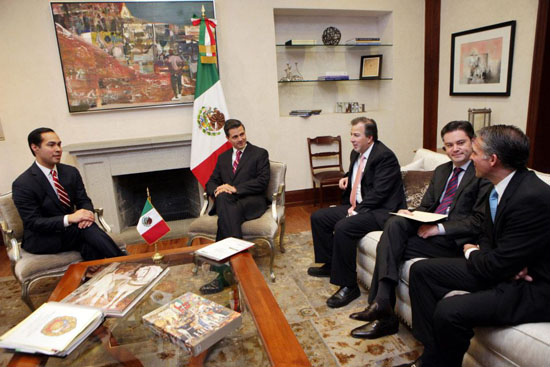 Se reúne el Presidente Enrique Peña Nieto con Julian Castro, Alcalde de San Antonio, Texas