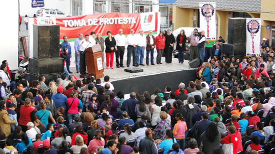 Toma protesta Enrique Sarmiento como Coordinador Estatal del Movimiento Territorial