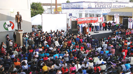 Toma protesta Enrique Sarmiento como Coordinador Estatal del Movimiento Territorial