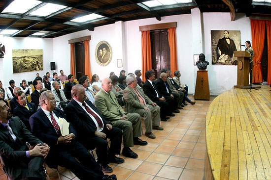 Colegio Coahuilense de Investigaciones Historicas celebra su 36 aniversario
