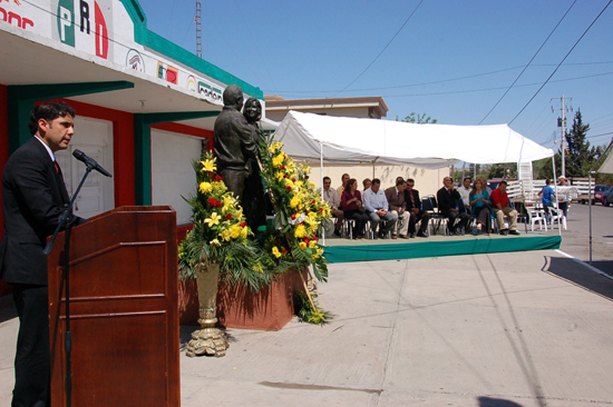 Honran la memoria de Luis Donaldo Colosio en Nueva Rosita 