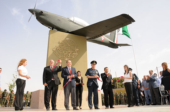 Inauguran monumento a las Fuerzas Armadas en Monclova