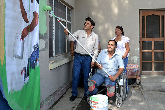 Proyecta Antonio Nerio beneficiar a más familias a través del programa Pinta tu Casa