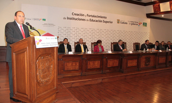 Anuncia Rubén Moreira apoyo de 150 MDP para 5 universidades