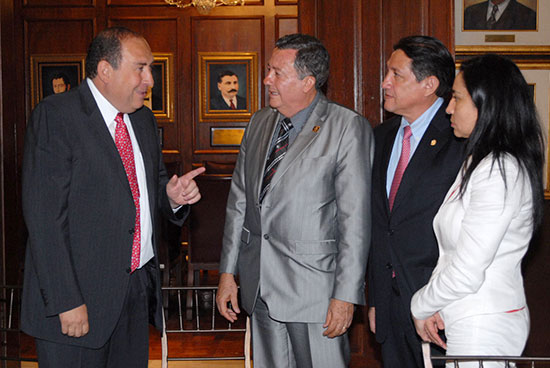 Diputados Federales reconocen avance de transparencia en Programas Sociales de Coahuila
