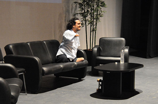 Imparte Rafa Reyes conferencia "Mi experiencia desde la capacidad"