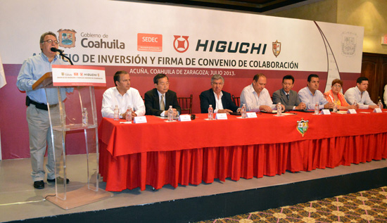 Firman convenio de colaboración para la llegada a Acuña de la empresa Higuchi 