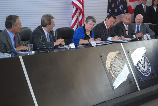 México y EEUU firman acuerdo para prevenir violencia en la zona fronteriza