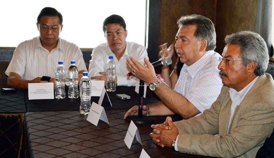 Informa alcalde sobre potencial de Ciudad Acuña ante embajadores de cinco países asiáticos