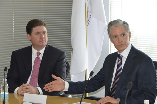 Analiza Gobernador Rodrigo Medina panorámica financiera con representantes de Banobras y SHCP