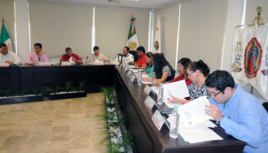 Encabeza alcalde segunda sesión ordinaria de Cabildo