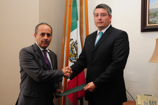 Juan de León es nombrado Subsecretario de Normatividad de Medios
