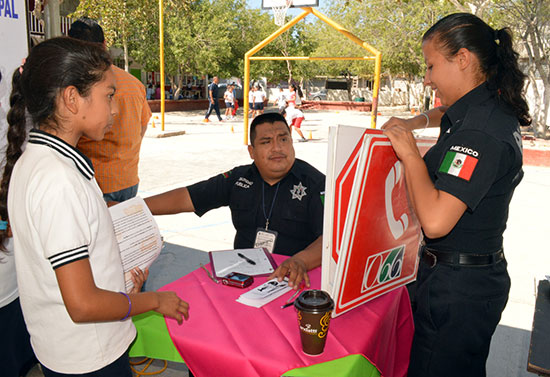 Ofrecieron Feria del Buen Trato a estudiantes de la primaria Venustiano Carranza