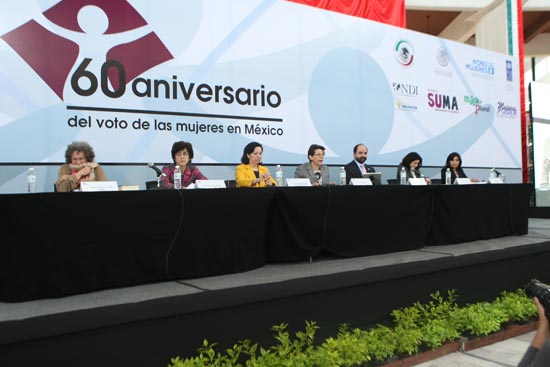 Se realiza evento conmemorativo 60 Aniversario del voto de las mujeres en México