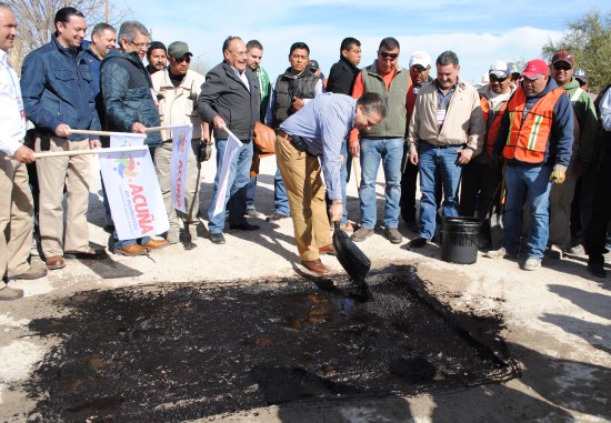 En pavimentación, se dará prioridad al mantenimiento de vialidades: Evaristo Lenin Pérez
