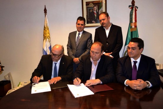 Firman Coahuila y el Departamento de Canelones, Uruguay carta intención para hermanarse
