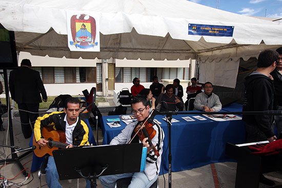 Invita UA de C a preparatorianos a “Perspectiva Universitaria 2014”