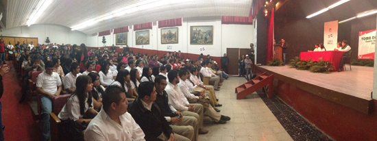 Reconoce el FJR al primer priista de Coahuila, Rubén Moreira por decretar el 2014 como año de las y los jóvenes 