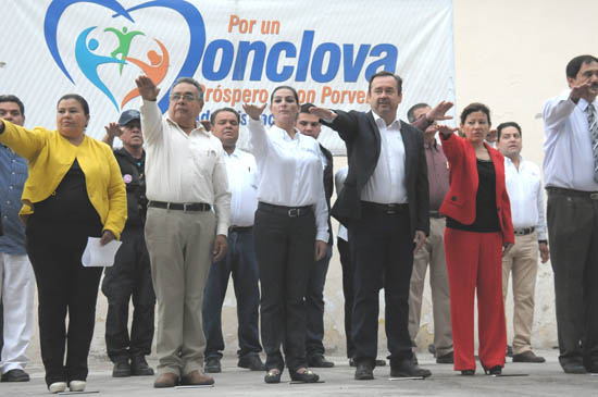 Desarrollan lunes cívico en Primaria Leopoldo Villarreal 