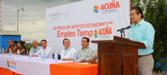 ENTREGA EL ALCALDE LENIN PÉREZ APOYOS DE “EMPLEO TEMPORAL DE REFORESTACION”.