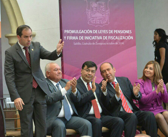 RECONOCE ALCALDE VISIÓN DE GOBERNADOR AL CONTAR CON NUEVA LEY DE PENSIONES DE LOS MUNICIPIOS EN COAHUILA
