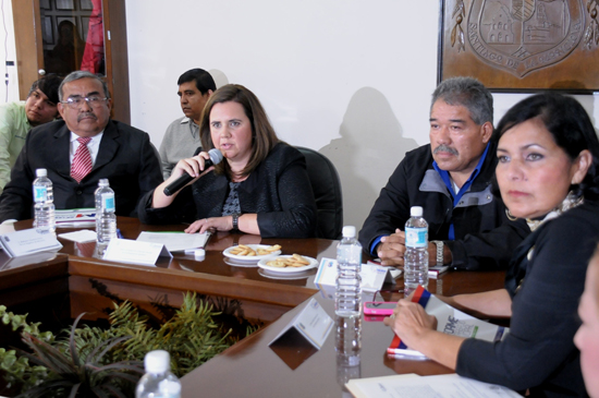 Entrega el Alcalde Licenciado Gerardo García Castillo informe al cabildo de Monclova 