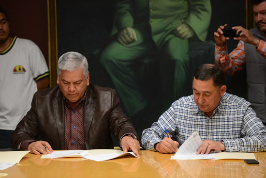 Firman convenio Municipio y Conafor para reforestar la ciudad 