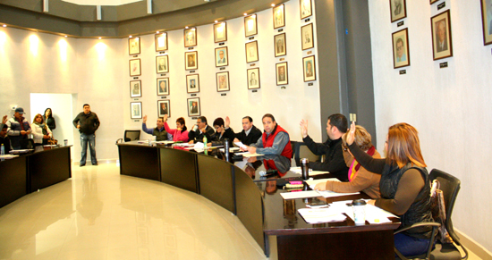 Preside Emilio de Hoyos segunda sesión de cabildo del mes de diciembre del 2014 