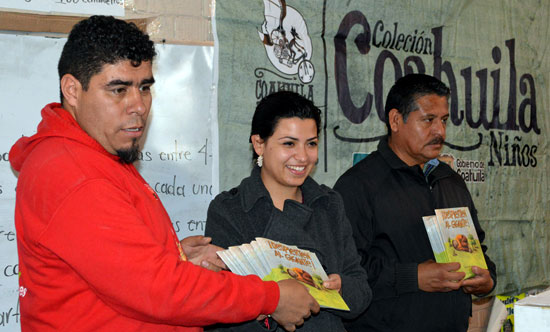 Fomentan la lectura con la presentación de Editorial Coahuila, niños y jóvenes