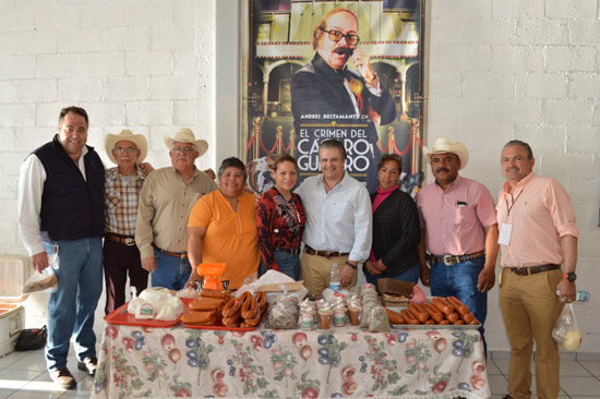 Gran éxito de la expo “Hecho en Acuña 2014” con más de 40 expositores de comercios locales 