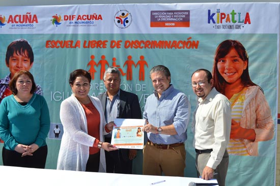 La Dirección de Igualdad inicia el programa “Escuelas Libres de Discriminación” en Acuña. 