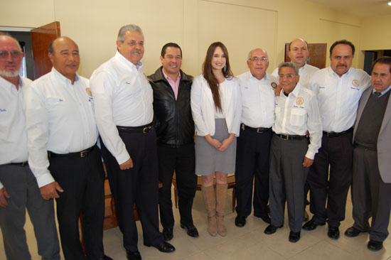 Municipio de Ramos Arizpe y Club Rotario trabajando juntos por el bienestar del albergue campesino 