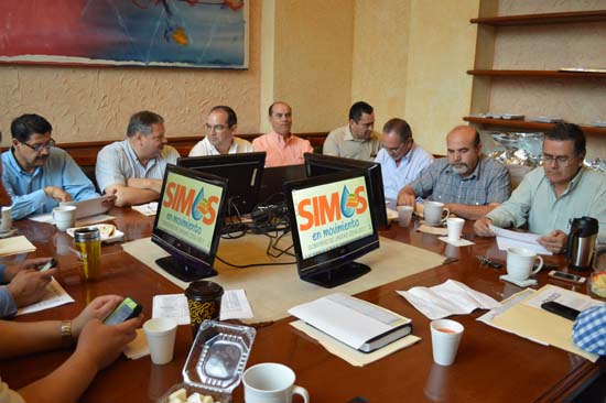 Preside el alcalde Evaristo Lenin Pérez Rivera segunda reunión del Consejo Municipal de SIMAS 