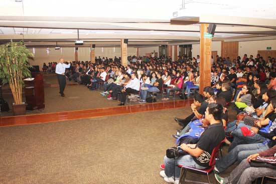 UA de C invita a estudiantes al evento "INTERNACIONALÍZATE" 