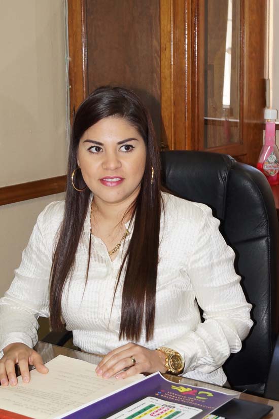 Anuncia Érika Lozano carrera “Actívate Coahuila Infantil” 