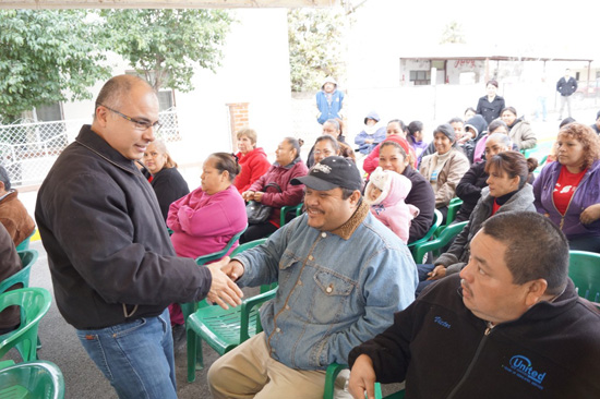 César Gutiérrez inauguró 10 pavimentaciones mediante el programa “Mil obras para Coahuila” 
