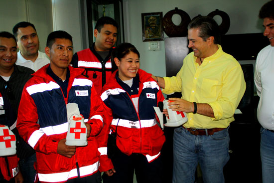 Inicia el alcalde Evaristo Lenin Pérez  colecta anual de la Cruz Roja 