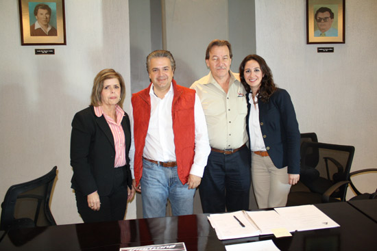 Sostienen reunión bilateral el comité de “Acuña Vive” con miembros de Cámara de Comercio de Del Rio Texas 