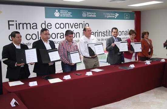 Coahuila es ejemplo nacional en alfabetización: INEA 