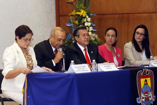 Constata rector trabajo y compromiso de Facultades en la Unidad Torreón 