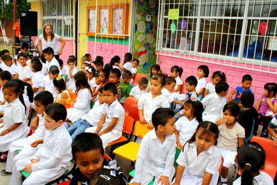 Celebra gobierno de unidad el XX aniversario del jardin de niños “Evaristo Pérez Arreola” 