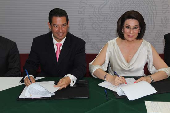 Firman convenio de colaboración de PROFECO con el municipio de Ramos Arizpe 