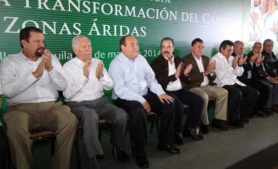   INAUGURA GOBERNADOR FORO REGIONAL DE CONSULTA PARA EL CAMPO