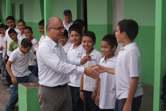 Plasman beneficios a través del programa “De visita en tu escuela” 