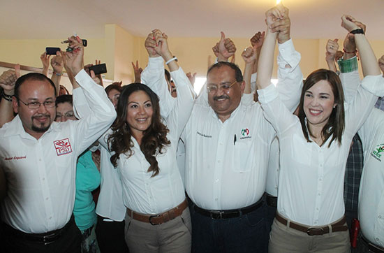 Se registran las candidatas a diputada local, Sonia Villarreal y Georgina Cano en la Región Norte