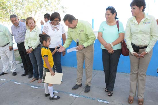 Agradecen rehabilitación del Jardín de Niños Hermenegildo Galeana 