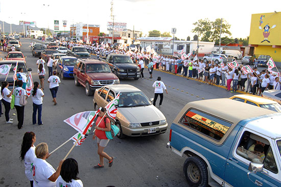 Cientos de priistas se dan cita para apoyar a Melchor Sánchez
