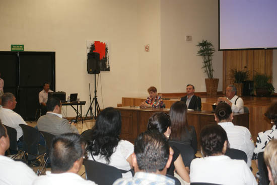 Presenta el diputado federal Héctor García, avance de reforma energética 