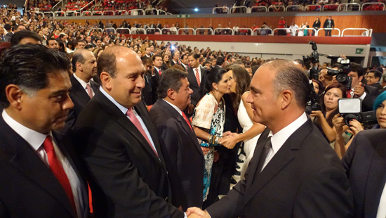 Asiste Rubén Moreira al 5° informe del gobernador de Querétaro 