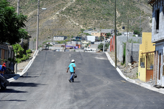 Concluye pavimentación en calle Loma Bonita 